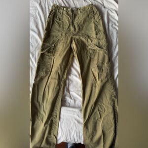 Zara Green Cargo Pants with Tight Fit